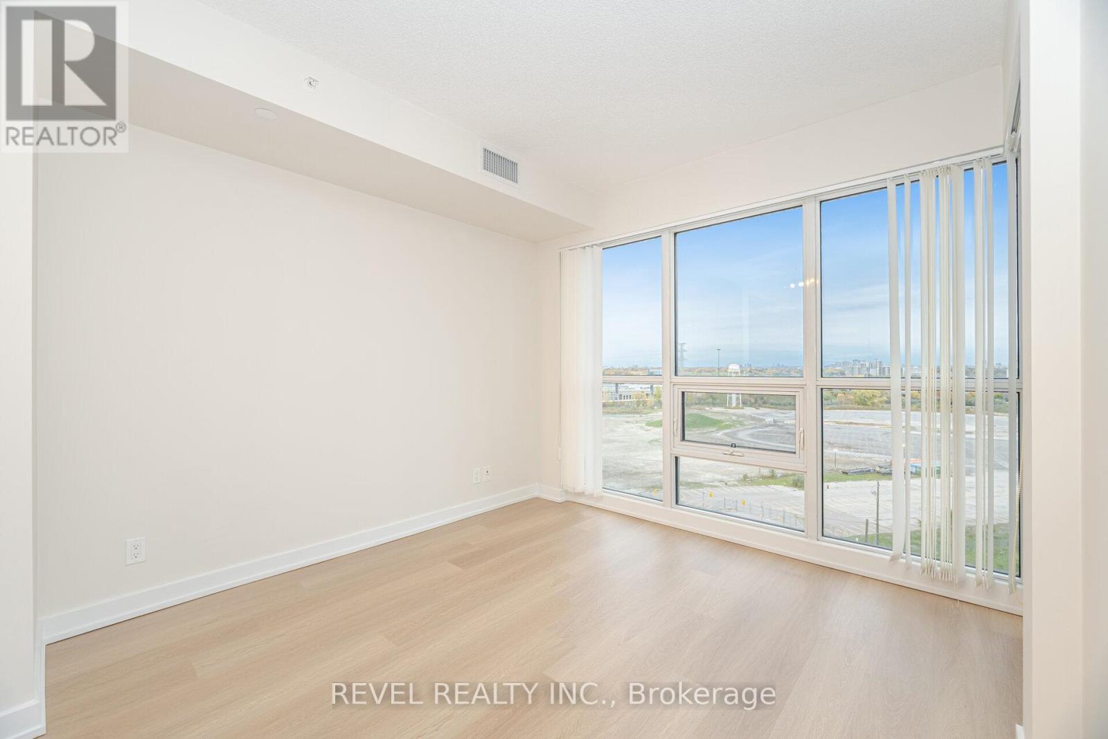 1406 - 2220 Lakeshore Boulevard W, Toronto, Ontario  M8V 0C1 - Photo 20 - W12516484