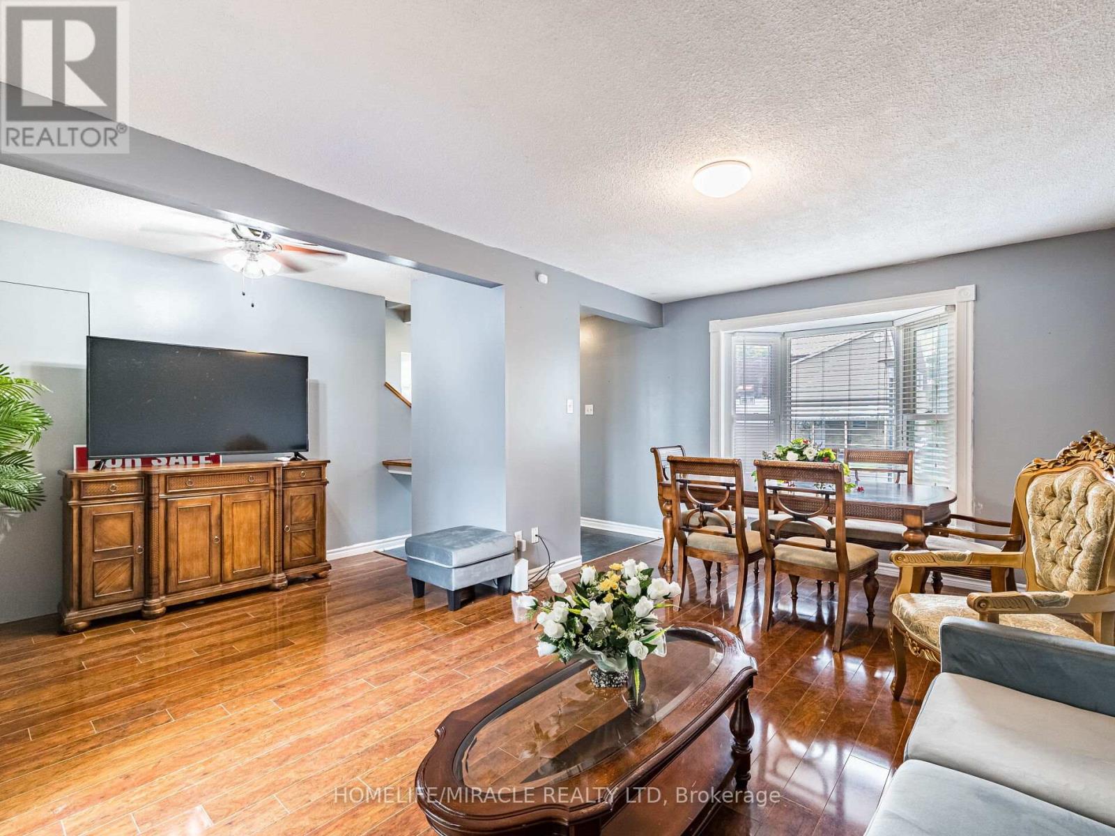 11 Hector Court, Brampton, Ontario L6S 1P1 - Photo 12 - W12517428