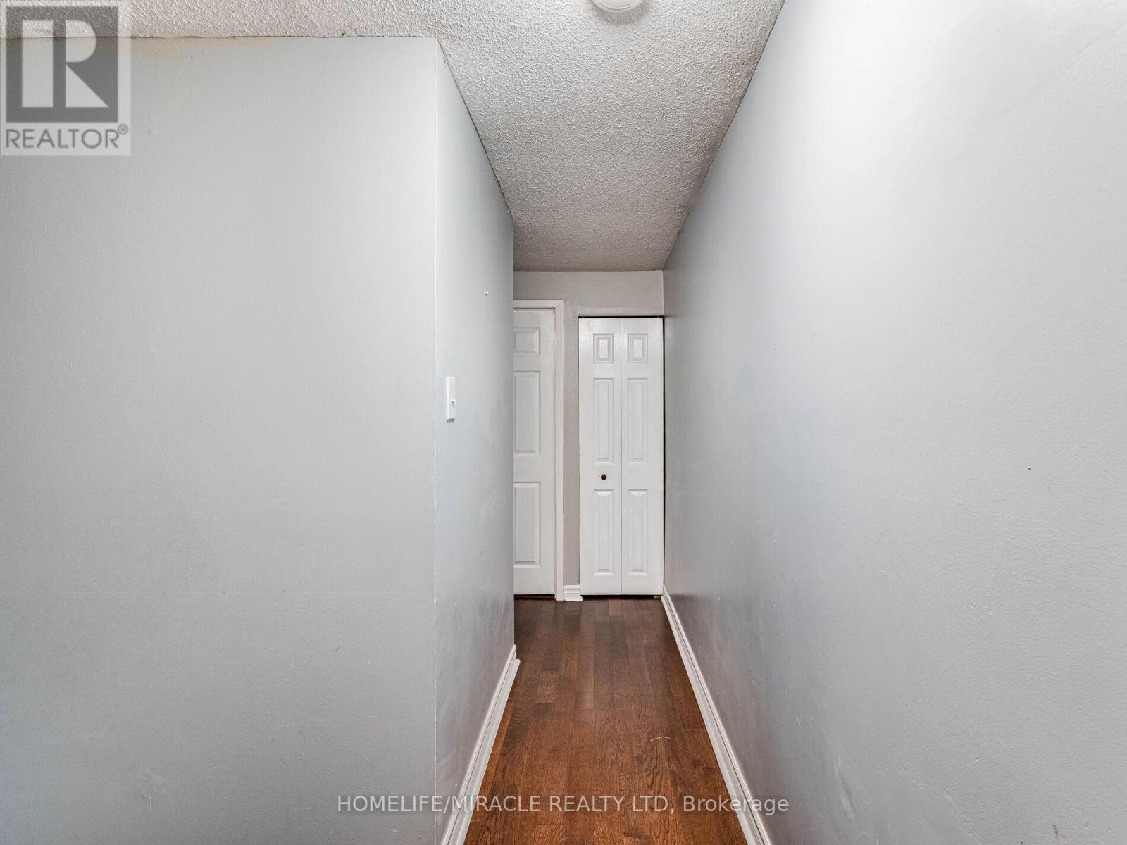 11 Hector Court, Brampton, Ontario L6S 1P1 - Photo 27 - W12517428