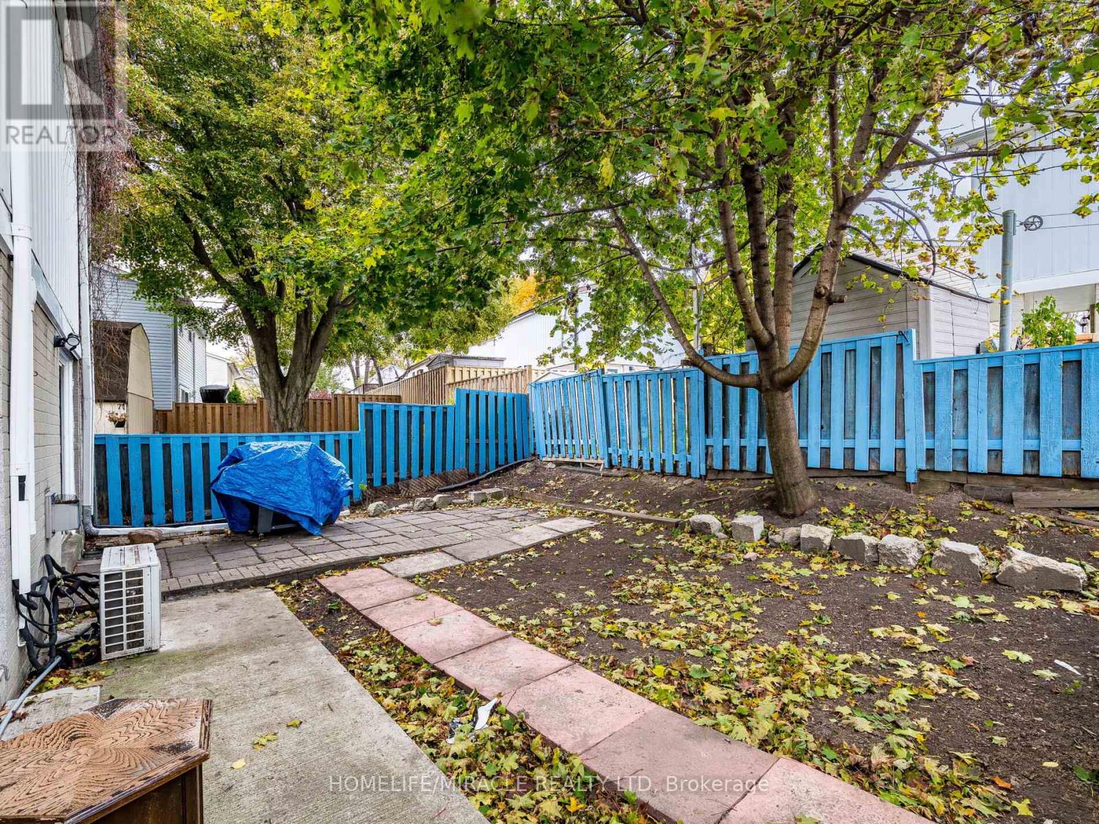 11 Hector Court, Brampton, Ontario L6S 1P1 - Photo 47 - W12517428