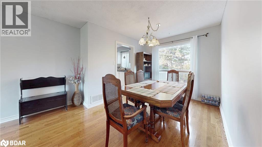 4 Trillium Crescent, Barrie, Ontario L4N 5P5 - Photo 13 - 40784778