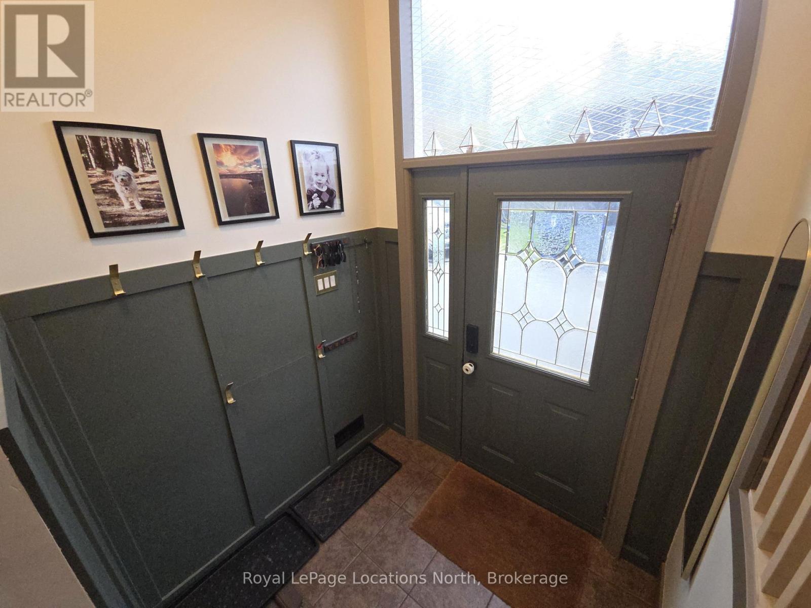 54 Courtice Crescent, Collingwood, Ontario  L9Y 4G1 - Photo 4 - S12519222