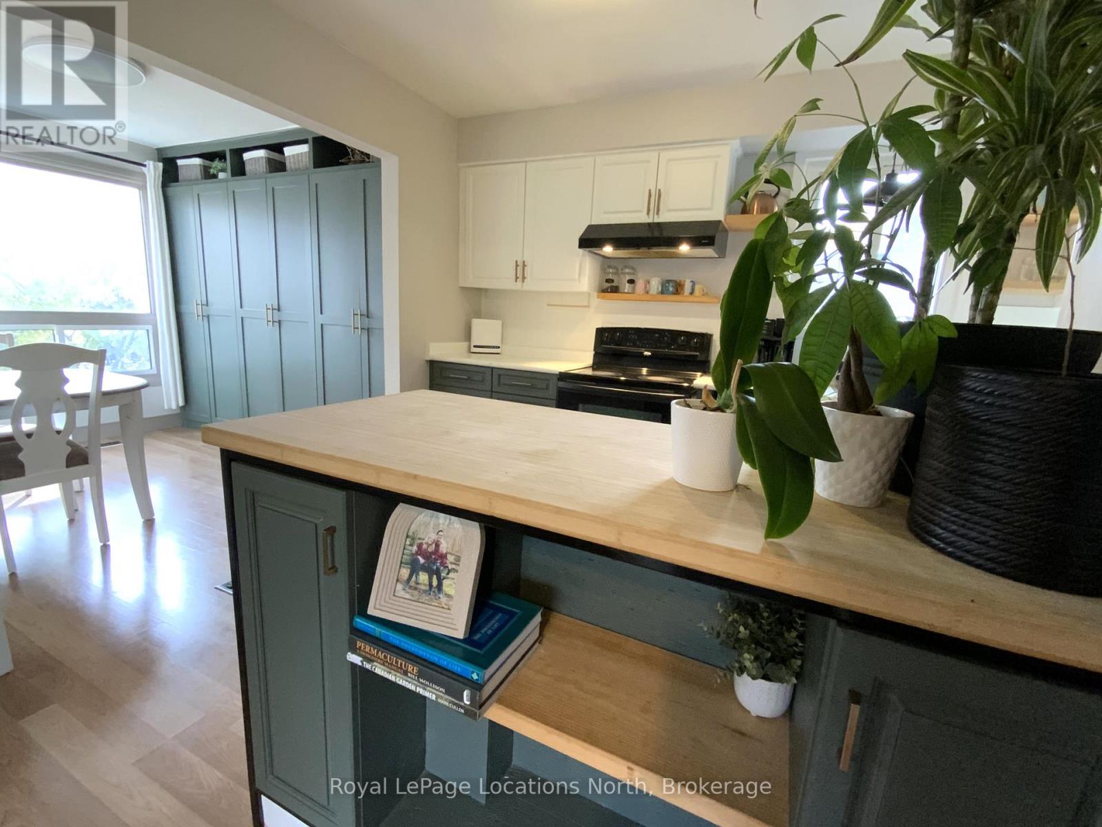 54 Courtice Crescent, Collingwood, Ontario  L9Y 4G1 - Photo 5 - S12519222