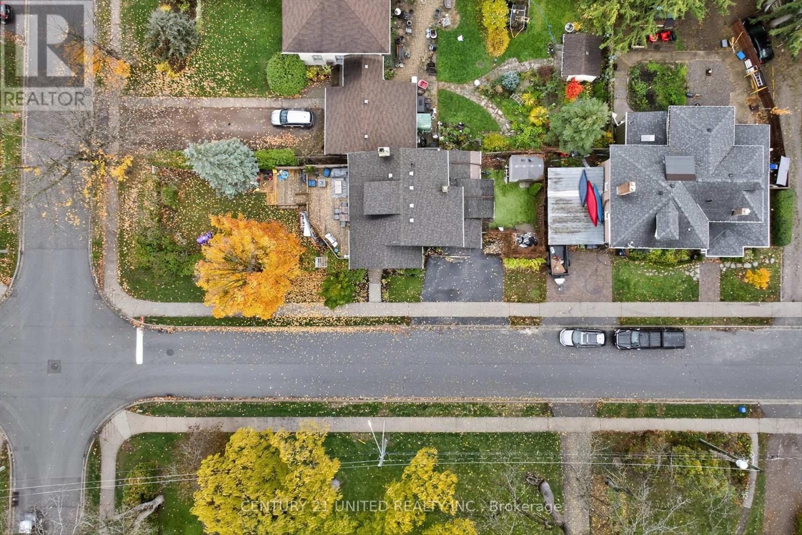 71 Bond Street W, Kawartha Lakes, Ontario  K9V 3R5 - Photo 41 - X12496198