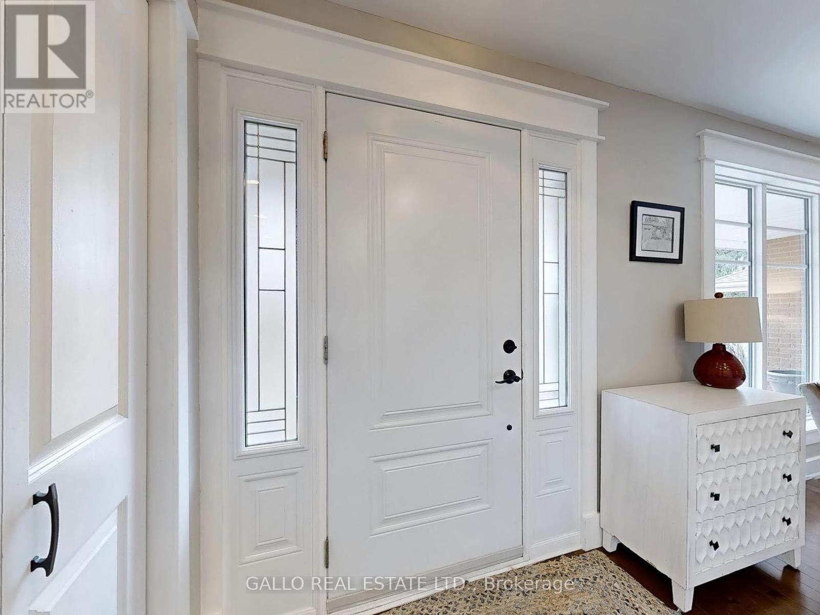 12168 Tenth Line S, Whitchurch-Stouffville, Ontario L4A 6B9 - Photo 7 - N12285133