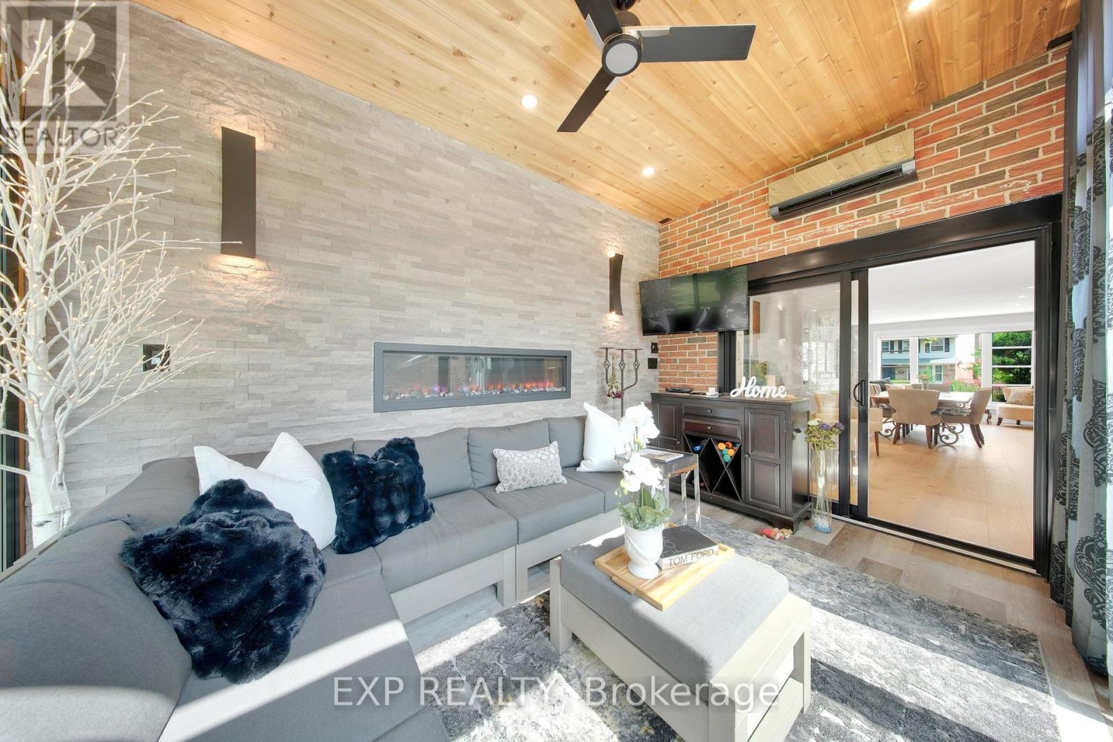 3620 Ponytrail Drive, Mississauga, Ontario  L4X 1W4 - Photo 35 - W12485377