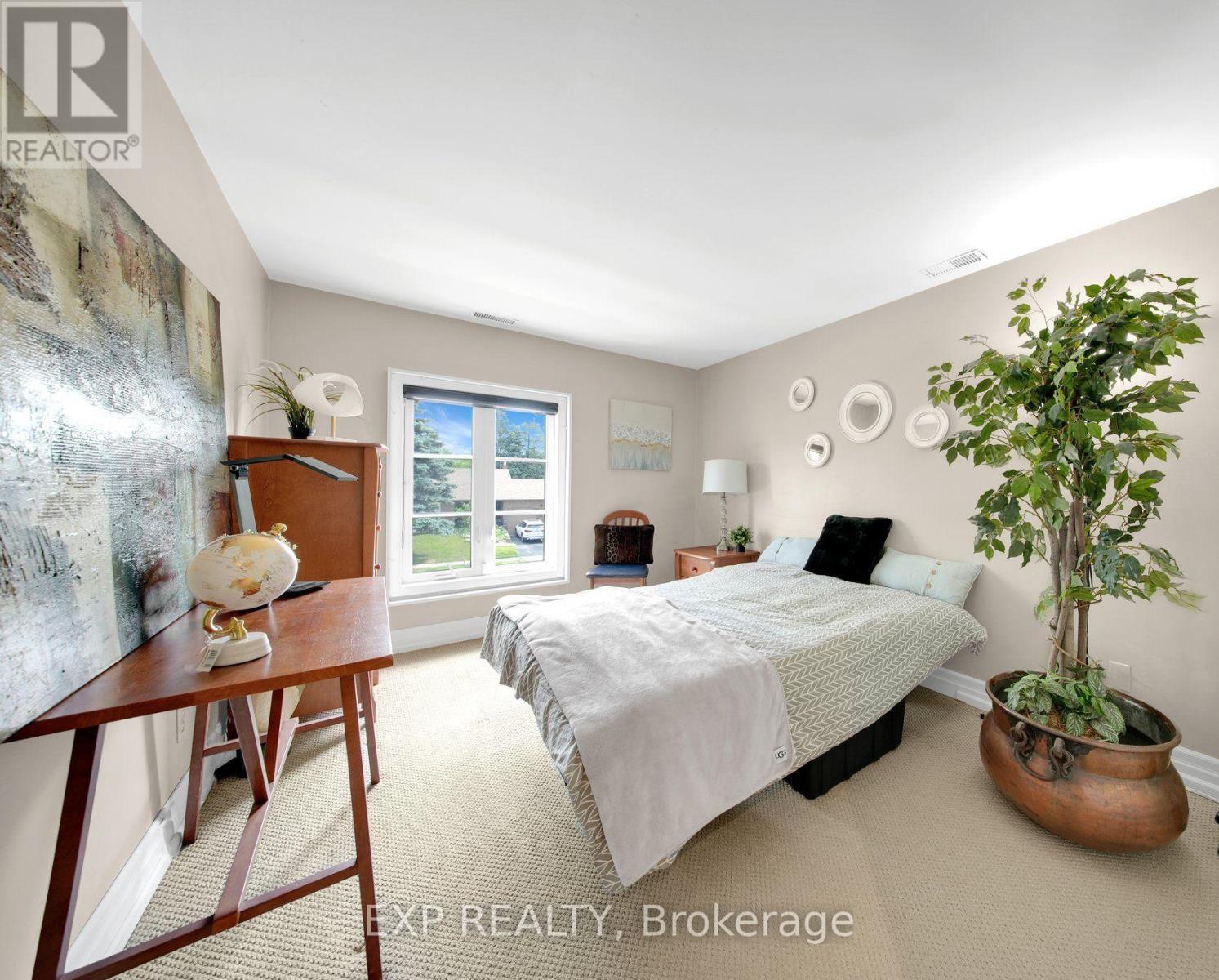 3620 Ponytrail Drive, Mississauga, Ontario  L4X 1W4 - Photo 25 - W12485377