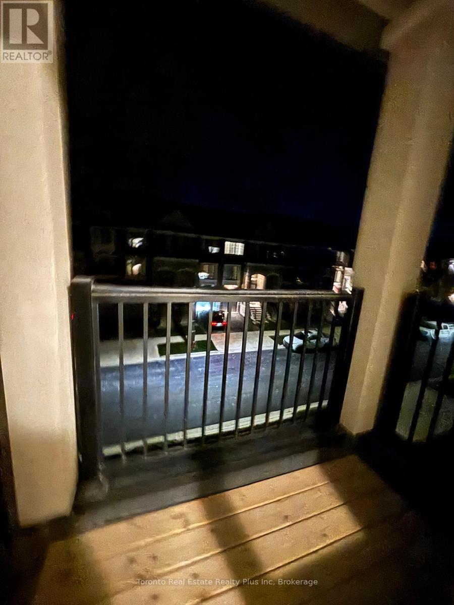 1341 Kaniv Street, Oakville, Ontario  L6M 5R3 - Photo 20 - W12510454