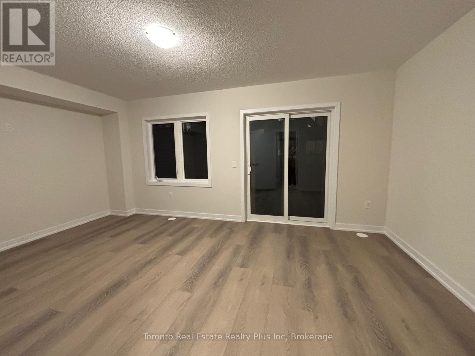 1341 Kaniv Street, Oakville, Ontario  L6M 5R3 - Photo 17 - W12510454