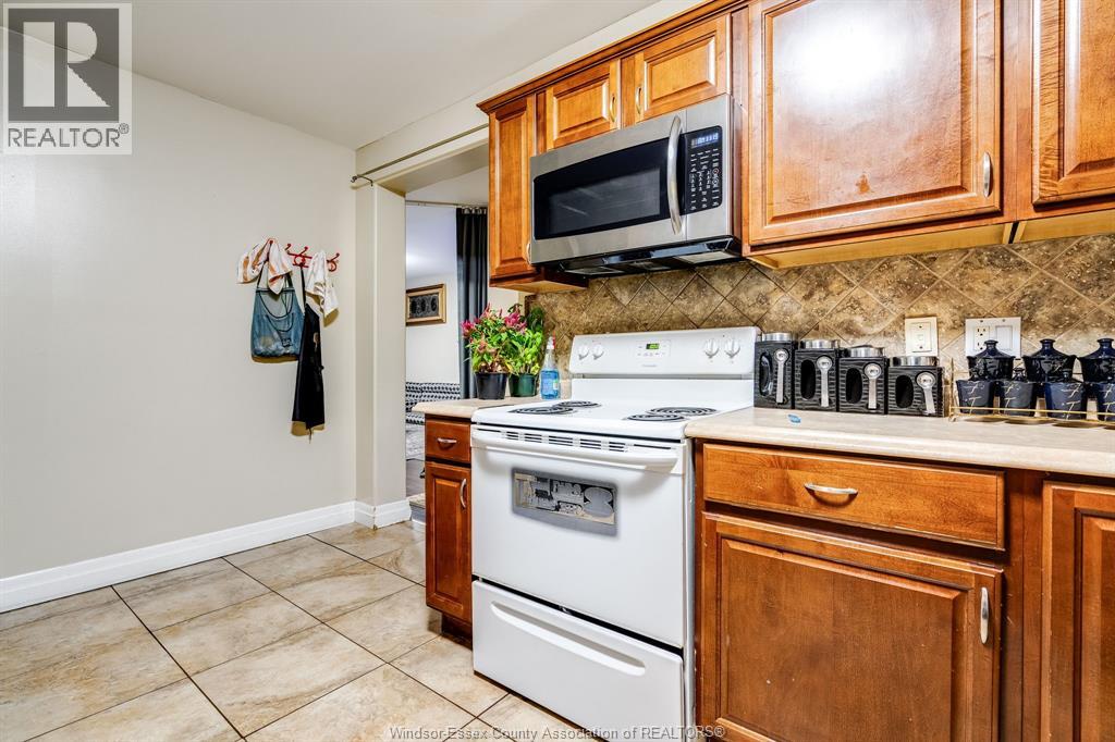 1571 Goyeau Street, Windsor, Ontario N8X 3L5 - Photo 10 - 25028305