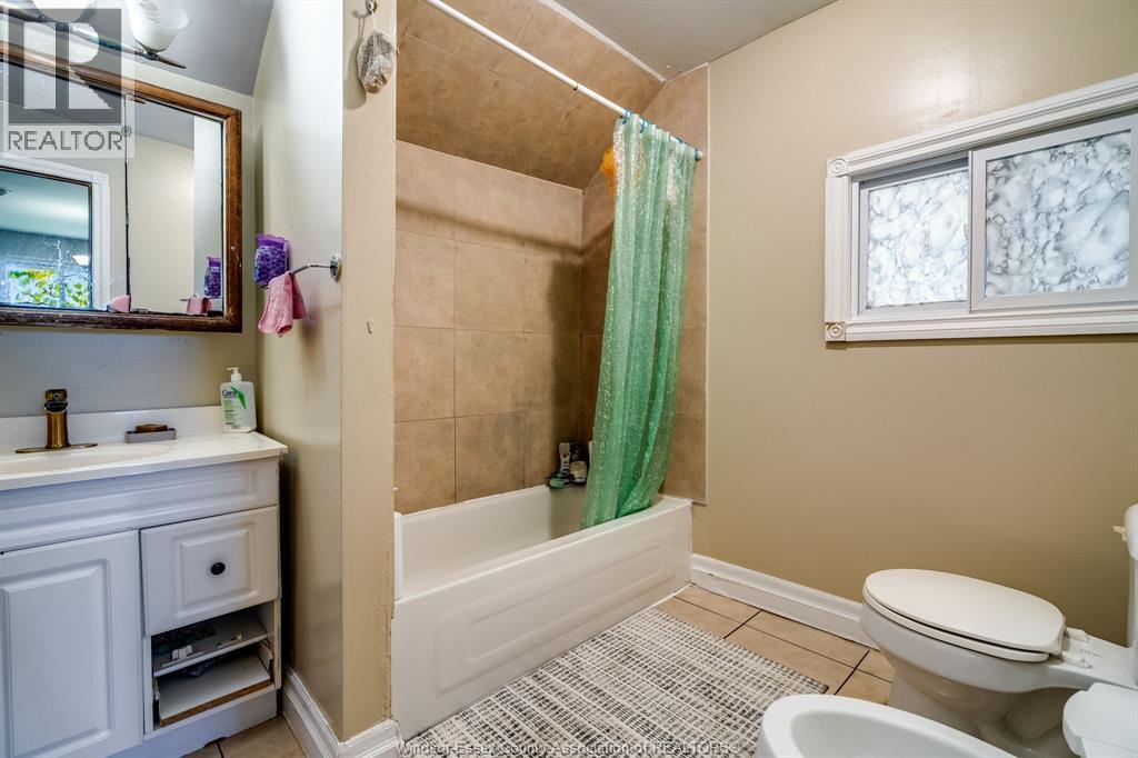 1571 Goyeau Street, Windsor, Ontario N8X 3L5 - Photo 13 - 25028305