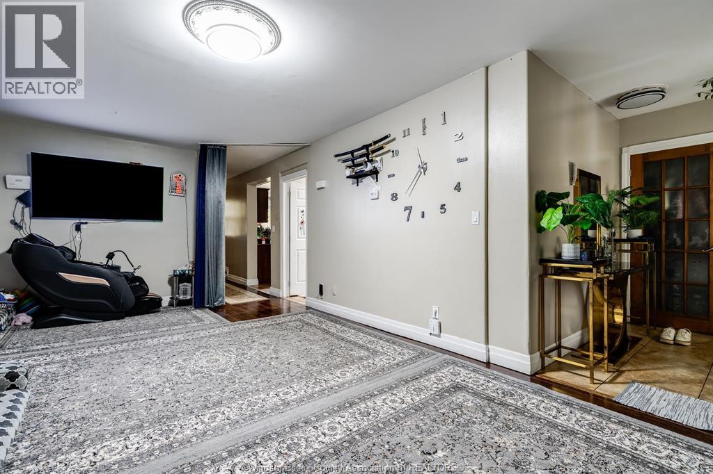 1571 Goyeau Street, Windsor, Ontario N8X 3L5 - Photo 3 - 25028305