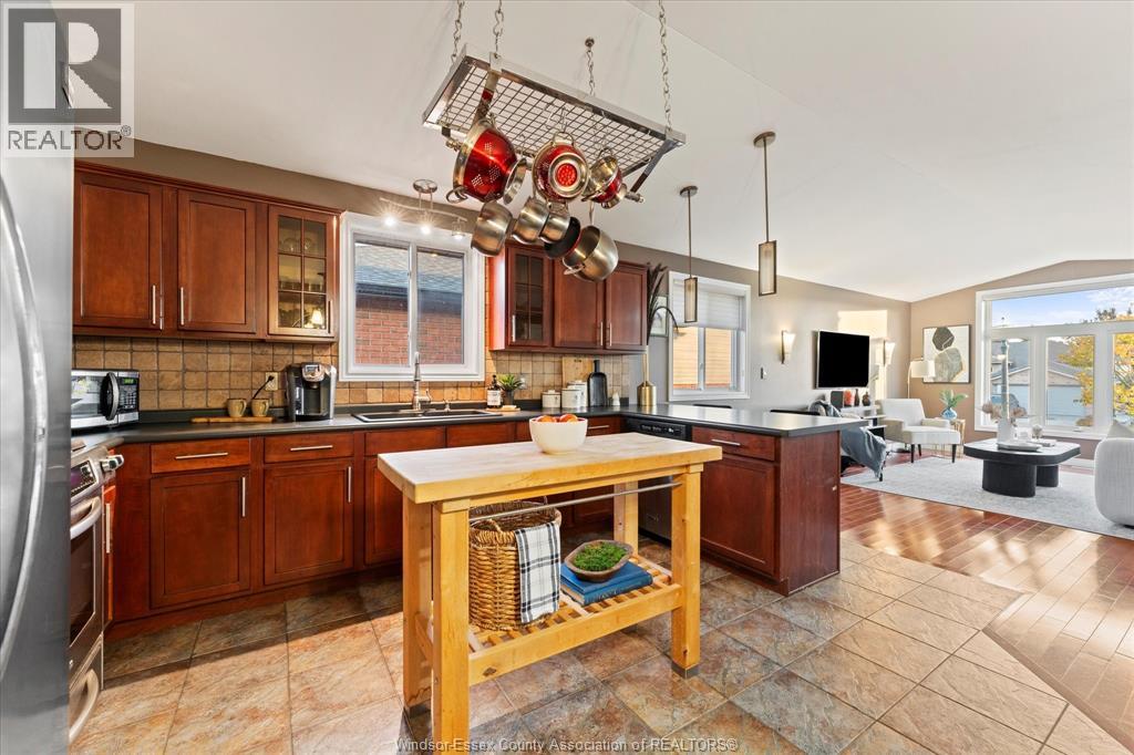 628 Alpenrose Court, Windsor, Ontario N9G 2Z7 - Photo 15 - 25028294