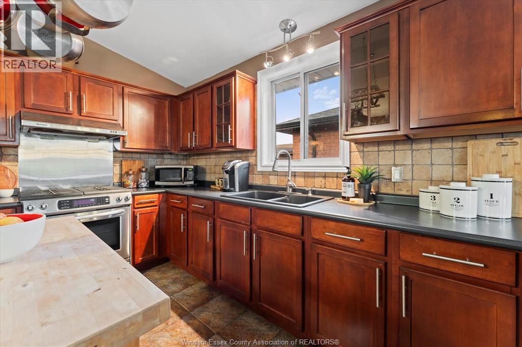 628 Alpenrose Court, Windsor, Ontario N9G 2Z7 - Photo 16 - 25028294