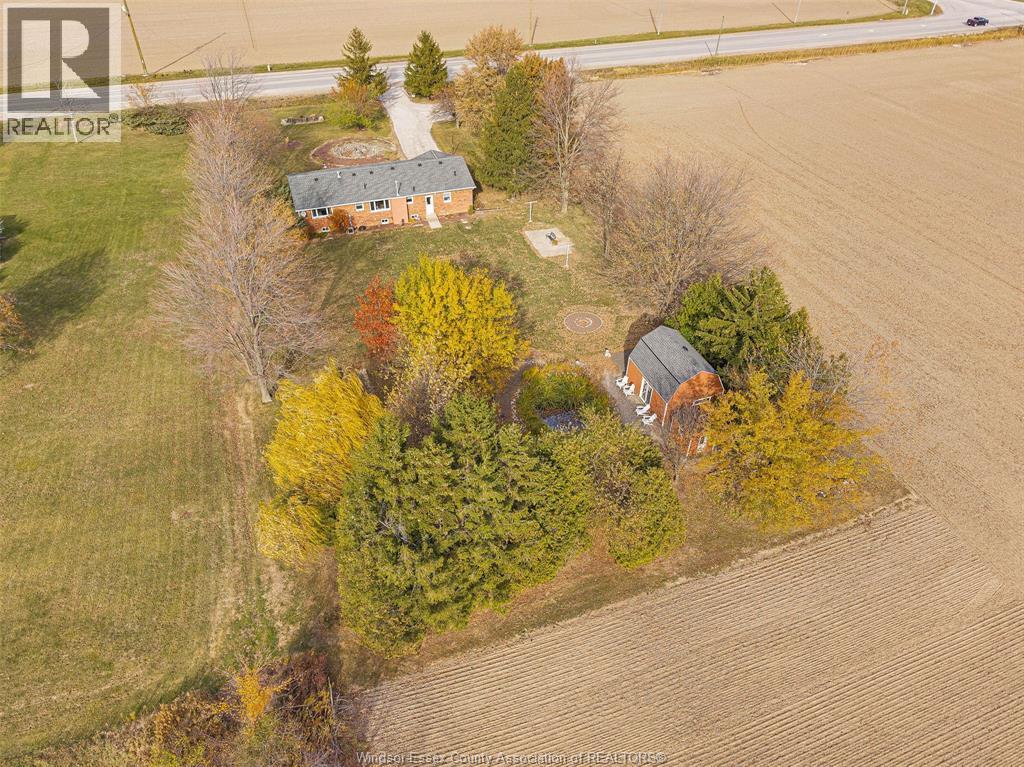 527 County Rd 42, Lakeshore, Ontario N8N 2L9 - Photo 10 - 25028291