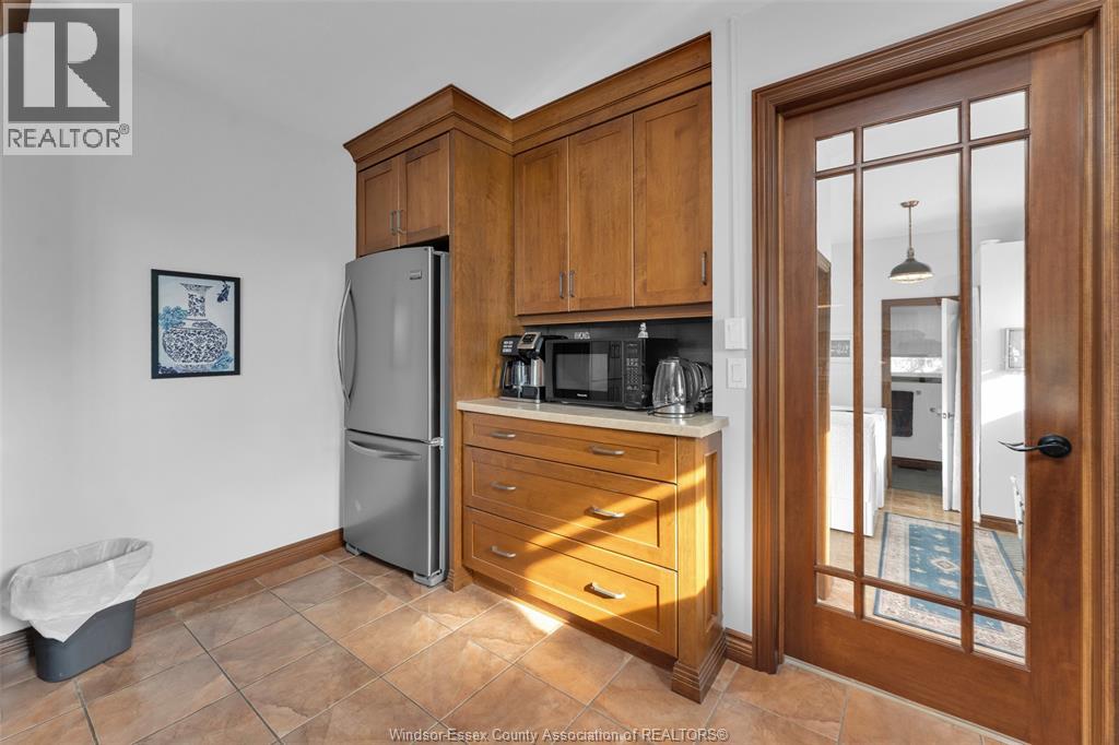 527 County Rd 42, Lakeshore, Ontario N8N 2L9 - Photo 21 - 25028291