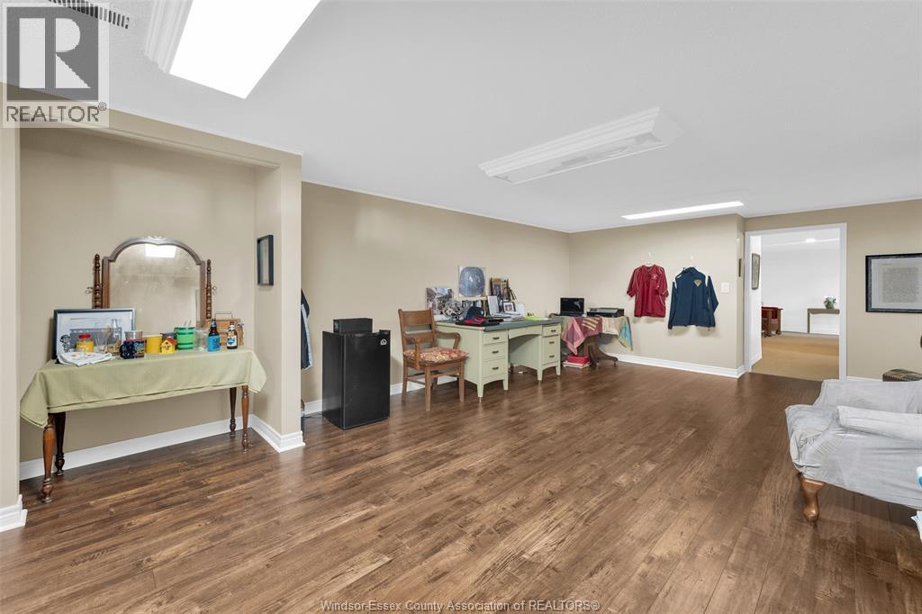 527 County Rd 42, Lakeshore, Ontario N8N 2L9 - Photo 40 - 25028291