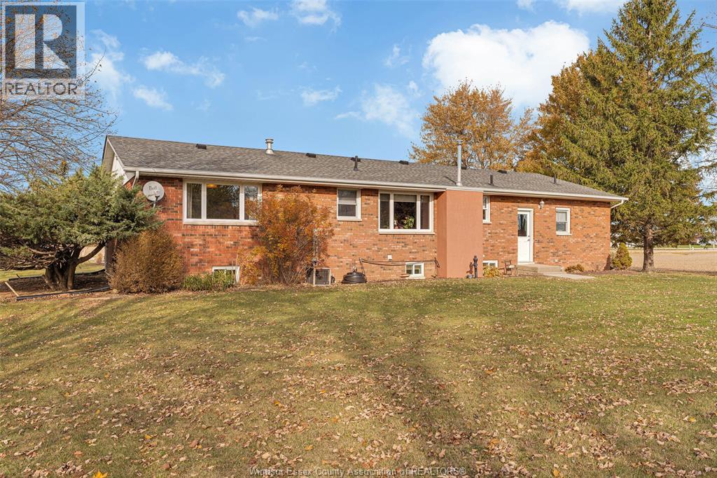 527 County Rd 42, Lakeshore, Ontario N8N 2L9 - Photo 5 - 25028291