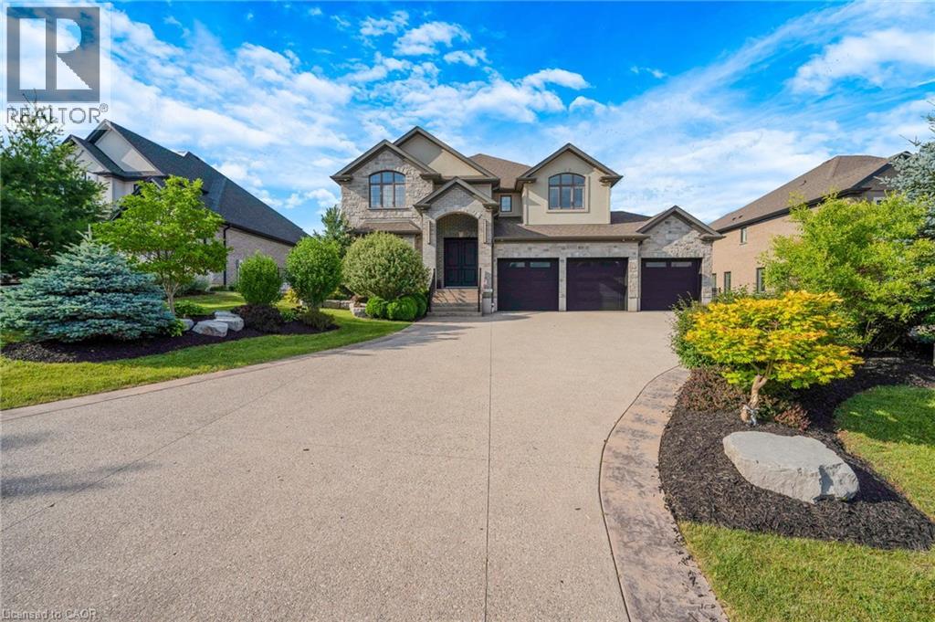 209 River Birch Street, Kitchener, Ontario N2C 2V3 - Photo 1 - 40786509