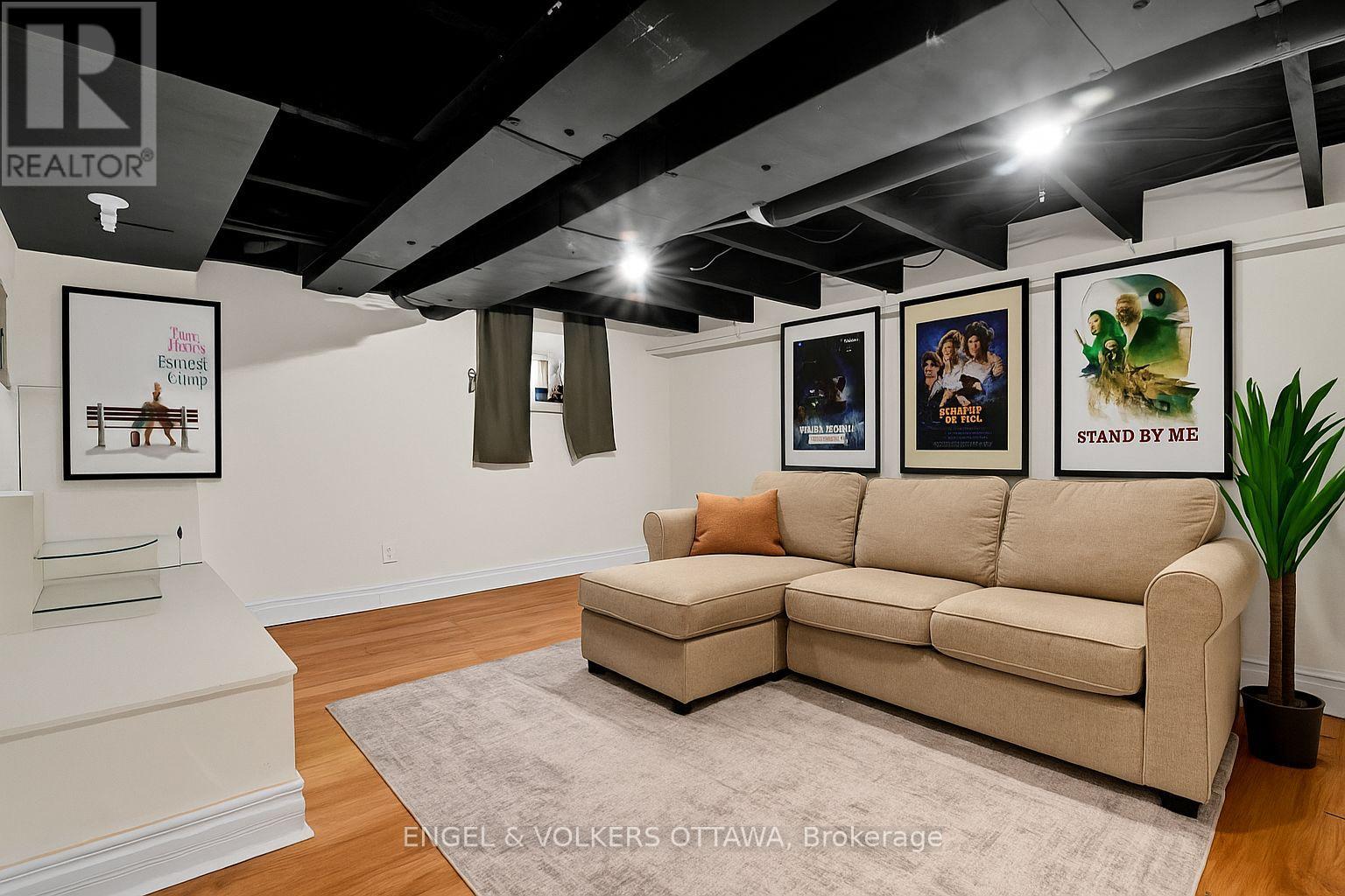 104 King Edward Avenue, Ottawa, Ontario K1N 7K8 - Photo 12 - X12406986