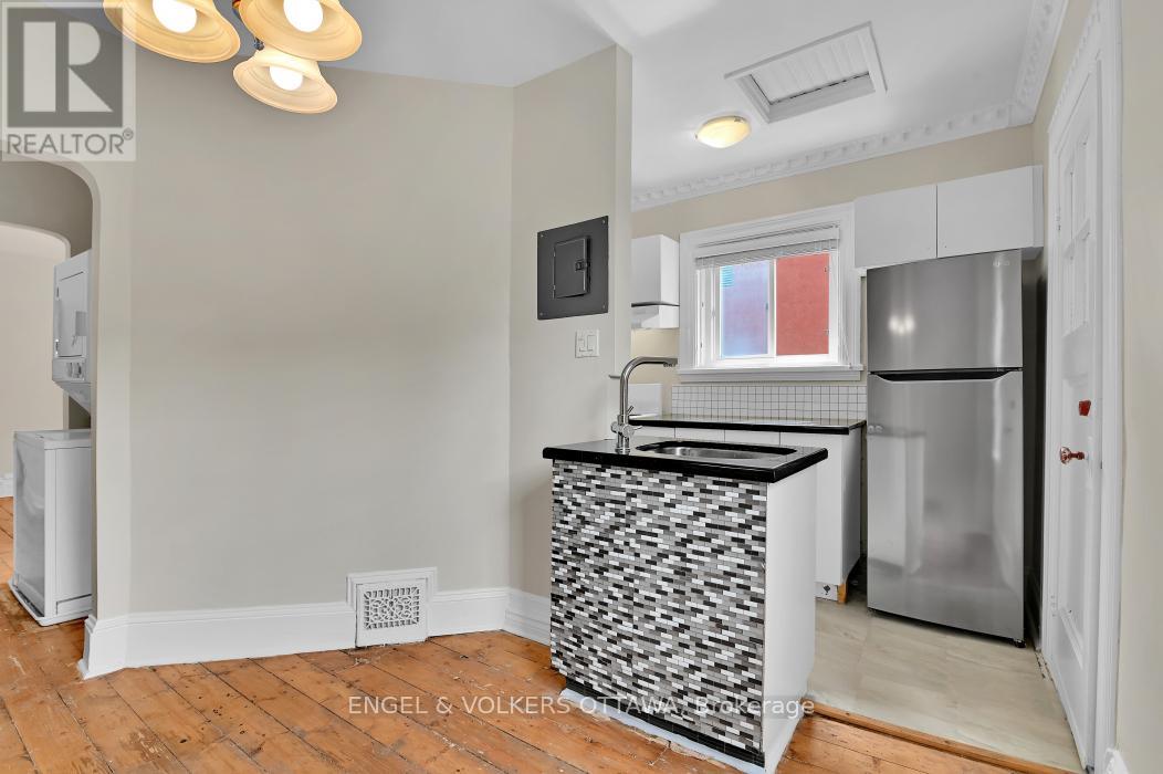 104 King Edward Avenue, Ottawa, Ontario K1N 7K8 - Photo 17 - X12406986