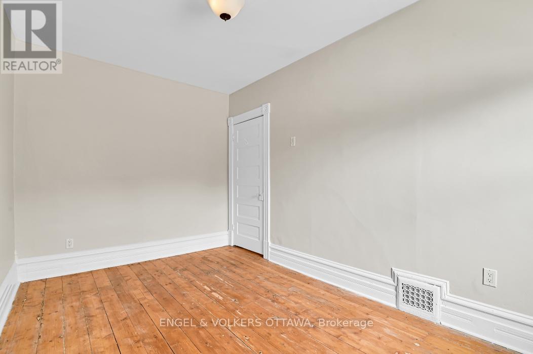 104 King Edward Avenue, Ottawa, Ontario K1N 7K8 - Photo 25 - X12406986