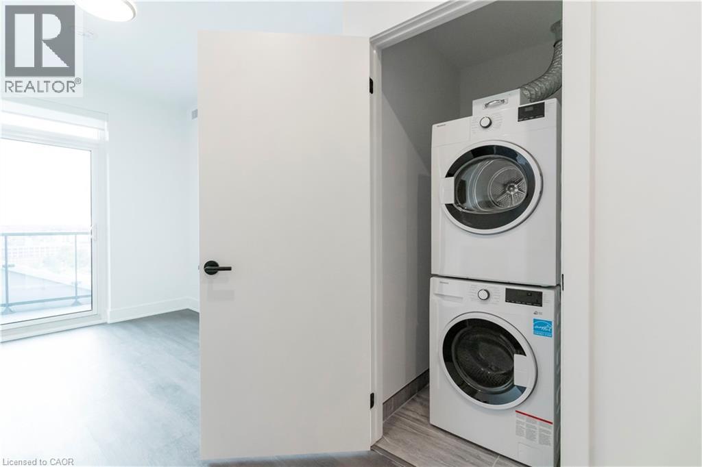 25 Wellington Street S Unit# 1605, Kitchener, Ontario  N2G 0G5 - Photo 12 - 40785981