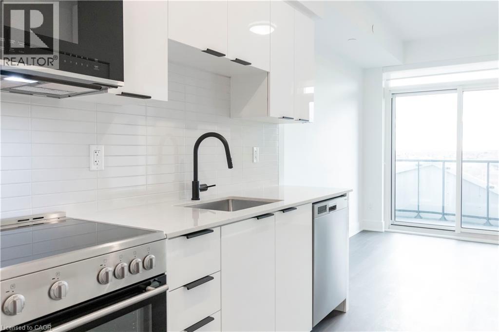 25 Wellington Street S Unit# 1605, Kitchener, Ontario  N2G 0G5 - Photo 13 - 40785981