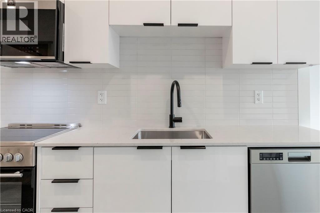 25 Wellington Street S Unit# 1605, Kitchener, Ontario  N2G 0G5 - Photo 15 - 40785981