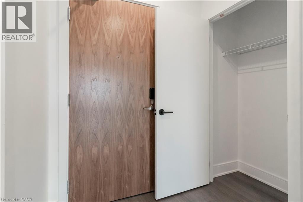 25 Wellington Street S Unit# 1605, Kitchener, Ontario  N2G 0G5 - Photo 8 - 40785981