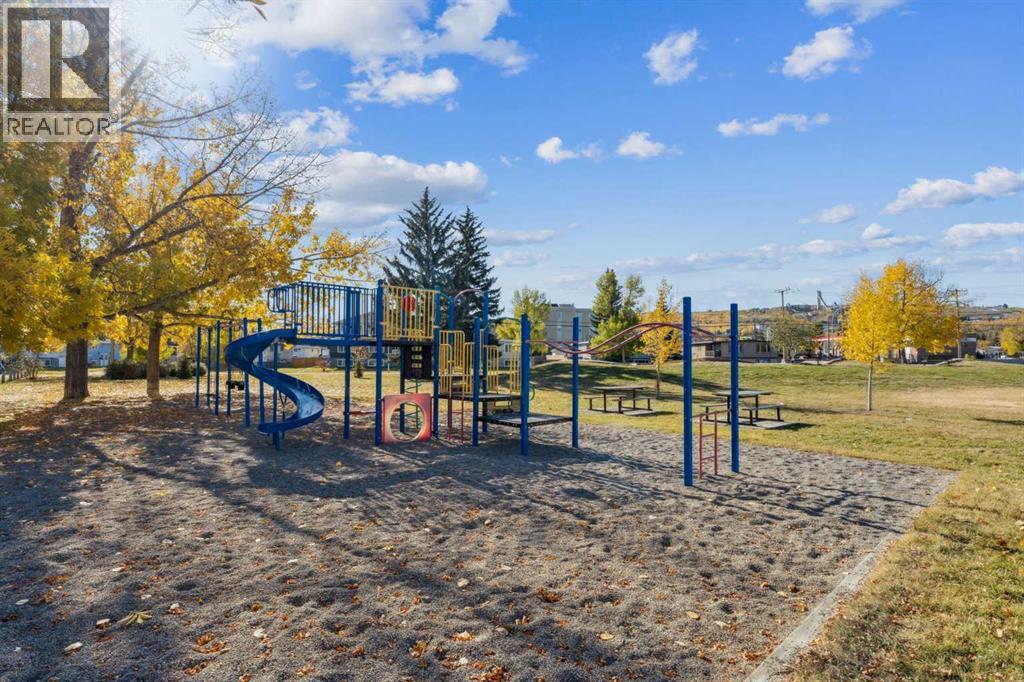 303, 4327 75 Street Nw, Calgary, Alberta  T3B 2M7 - Photo 19 - A2264234