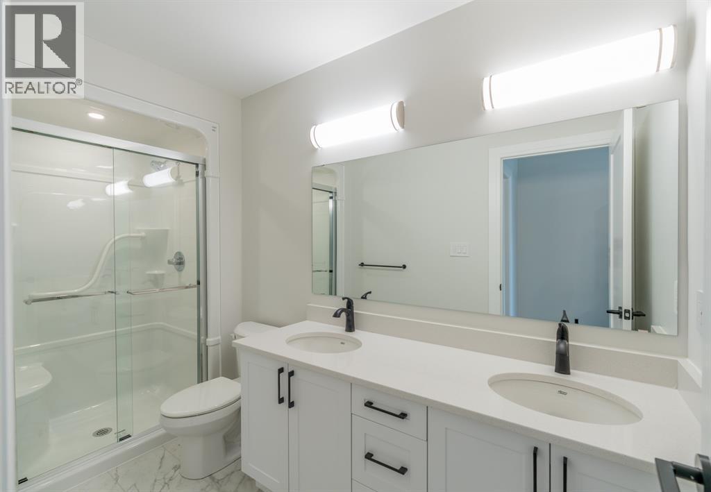 1540 Venetian Boulevard Unit# 204, Point Edward photo 6