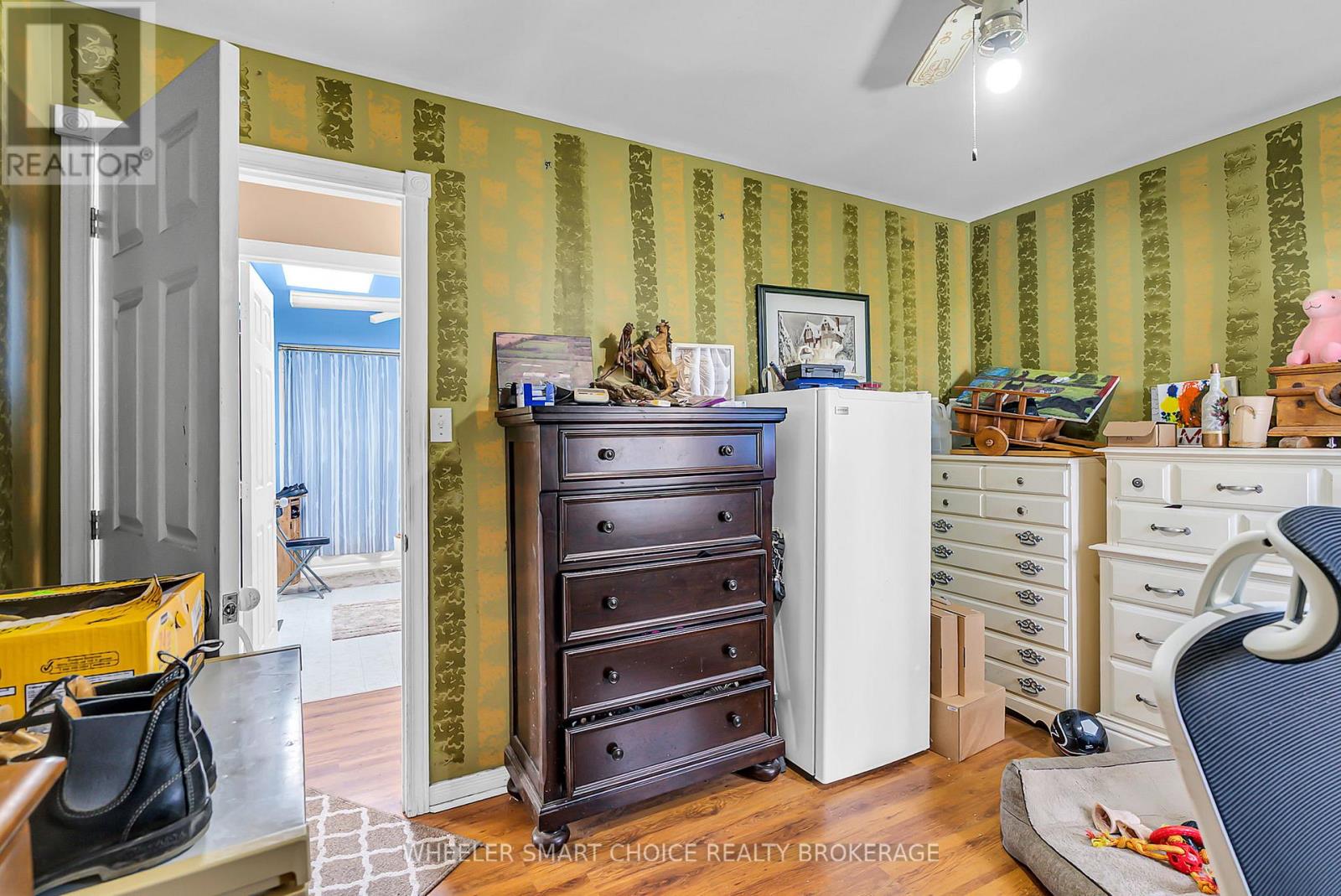 17637 Island Road E, South Stormont, Ontario K0C 1S0 - Photo 14 - X12521038