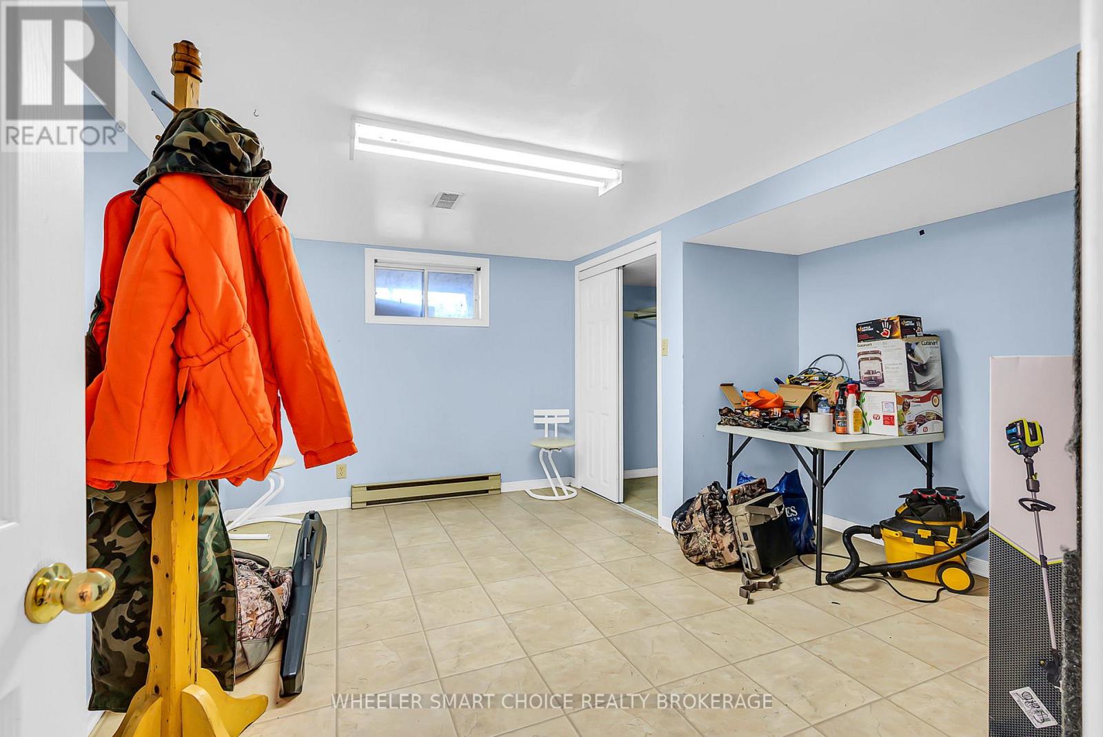 17637 Island Road E, South Stormont, Ontario K0C 1S0 - Photo 18 - X12521038