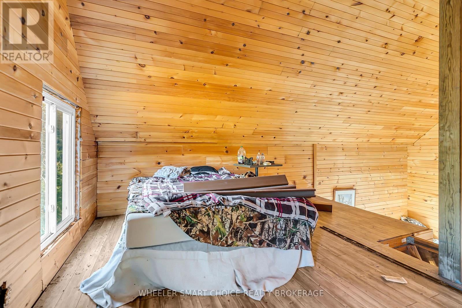 17637 Island Road E, South Stormont, Ontario K0C 1S0 - Photo 42 - X12521038