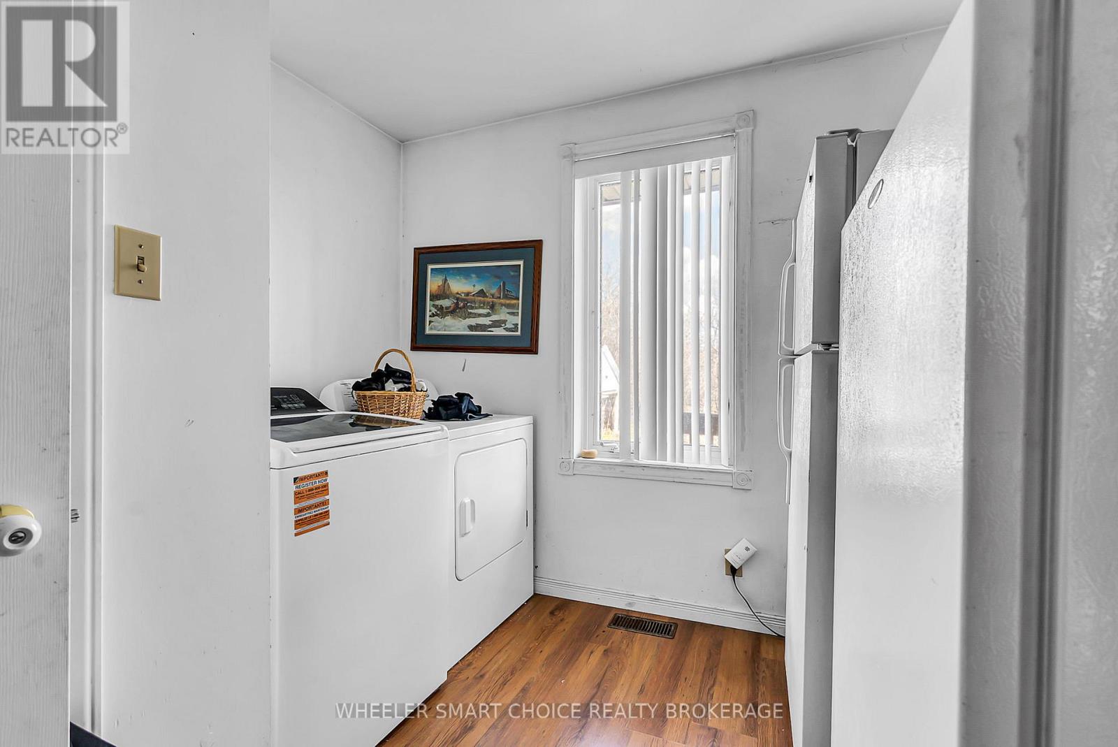 17637 Island Road E, South Stormont, Ontario K0C 1S0 - Photo 5 - X12521038