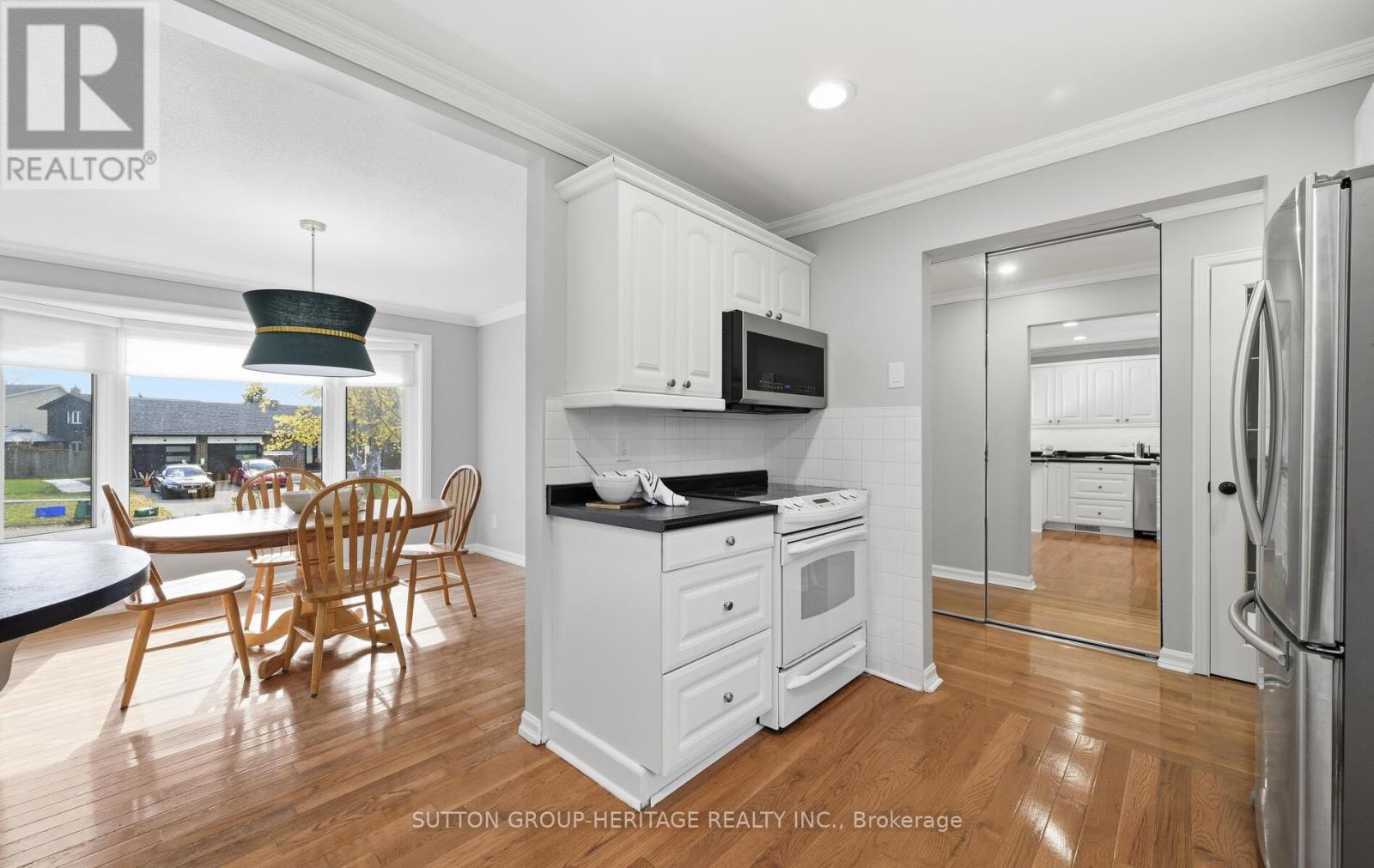 39 Anstead Crescent, Ajax, Ontario L1S 3X4 - Photo 5 - E12516586