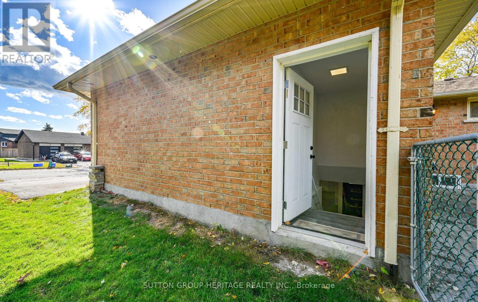 39 Anstead Crescent, Ajax, Ontario L1S 3X4 - Photo 26 - E12516586