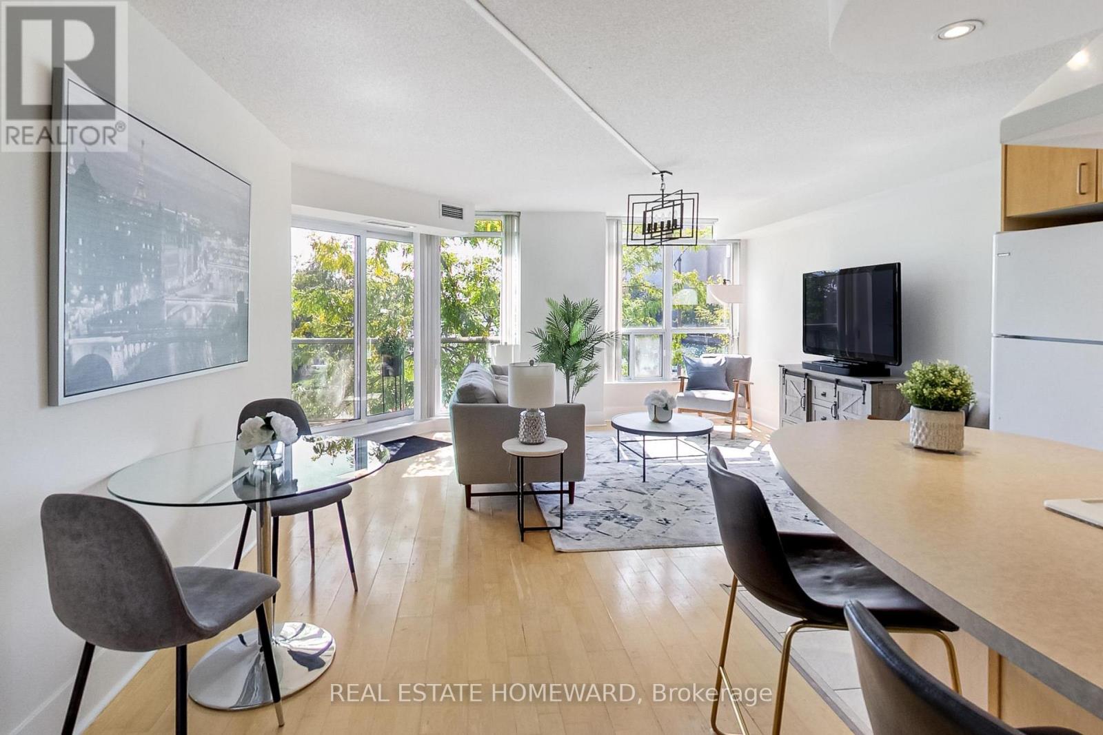 201 - 550 Queens Quay W, Toronto, Ontario  M5V 3M8 - Photo 10 - C12520716