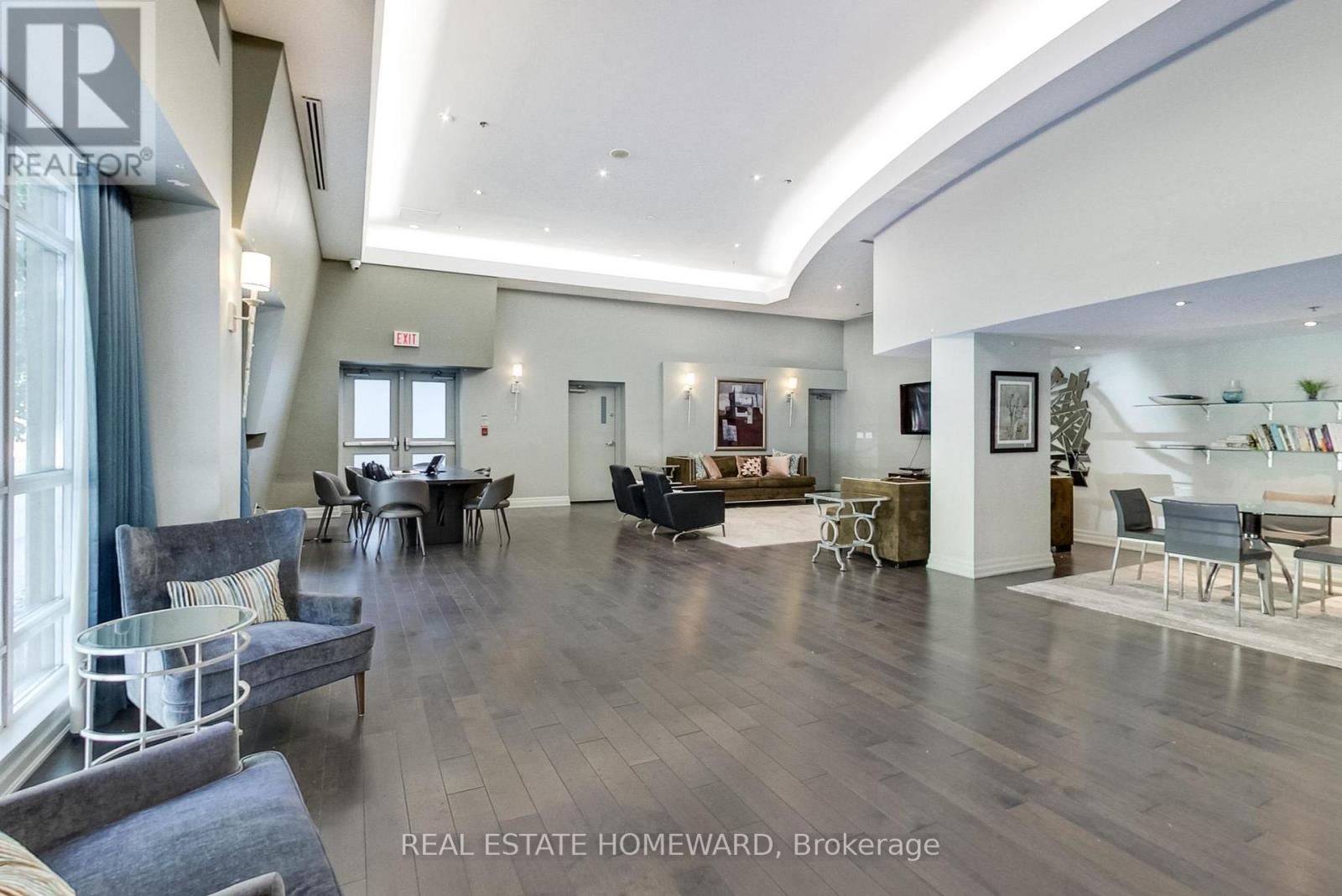 201 - 550 Queens Quay W, Toronto, Ontario  M5V 3M8 - Photo 32 - C12520716