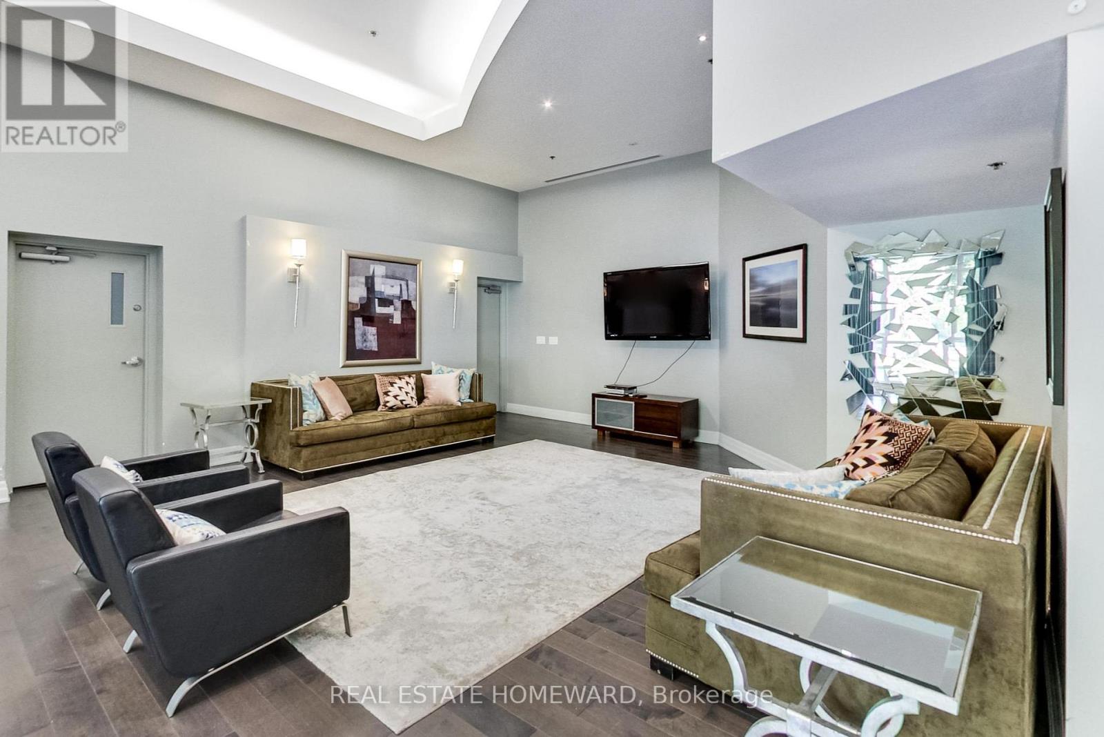 201 - 550 Queens Quay W, Toronto, Ontario  M5V 3M8 - Photo 34 - C12520716