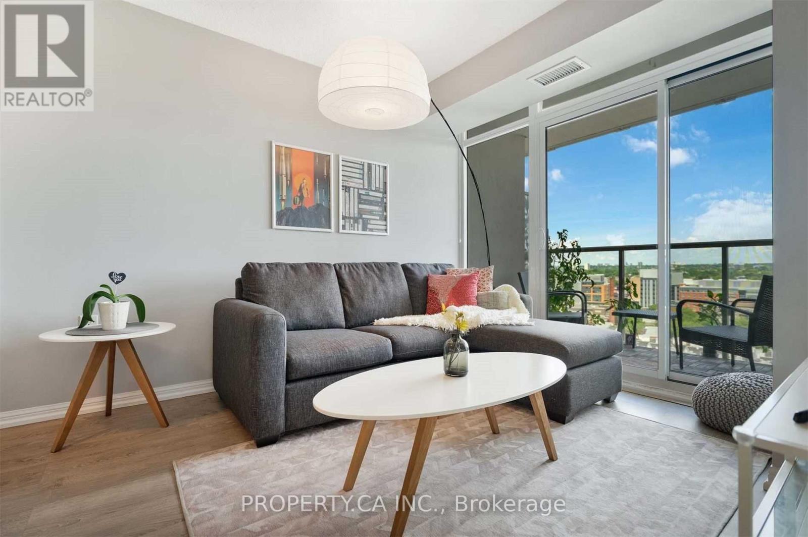 1601 - 125 WESTERN BATTERY ROAD, Toronto, Ontario