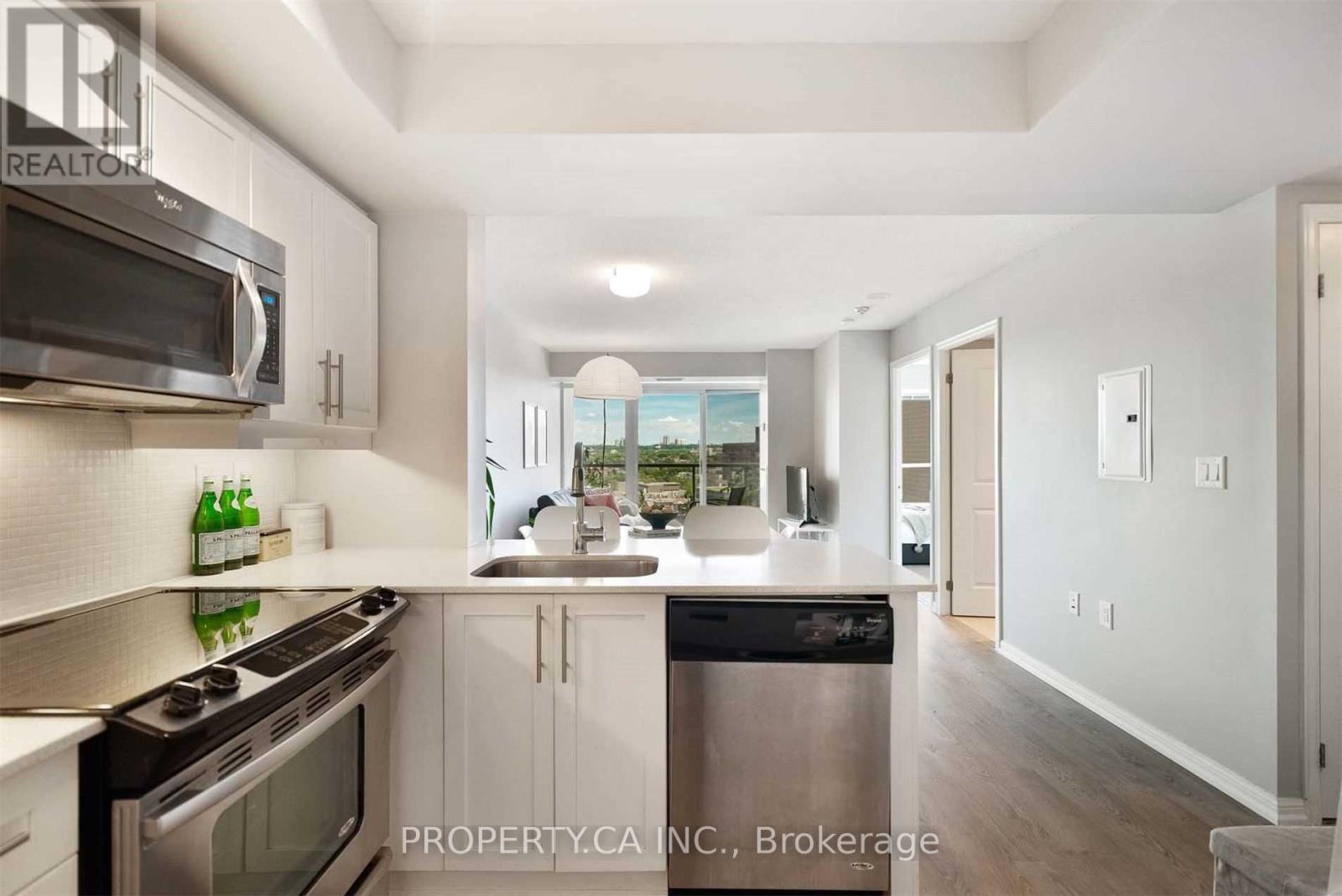 1601 - 125 Western Battery Road, Toronto, Ontario  M6K 3R8 - Photo 19 - C12520772