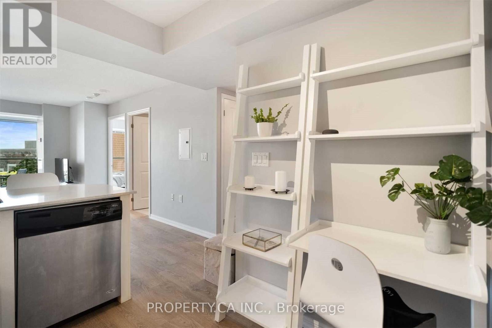 1601 - 125 Western Battery Road, Toronto, Ontario  M6K 3R8 - Photo 20 - C12520772