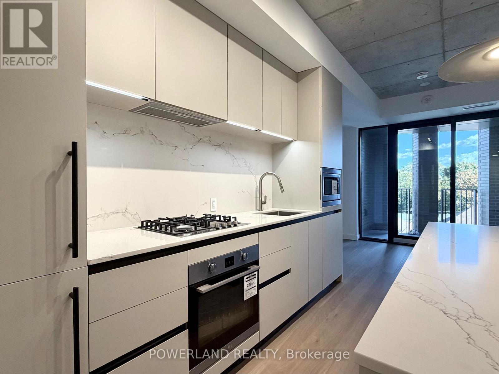 402 - 1720 Bayview Avenue, Toronto, Ontario  M4G 0E5 - Photo 3 - C12520832