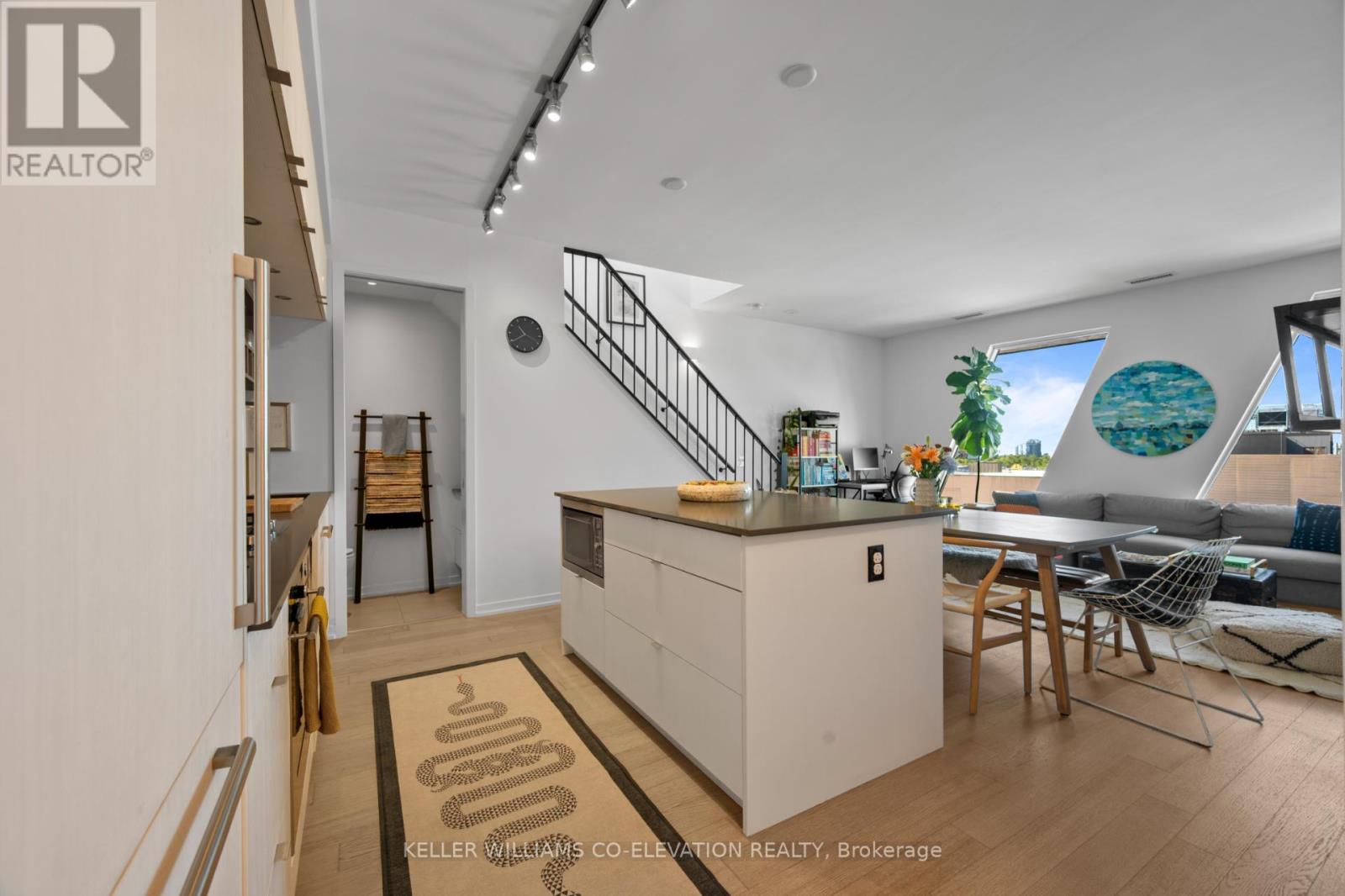 Ph7 - 138 St Helens Avenue, Toronto, Ontario  M6H 0B8 - Photo 6 - C12520856