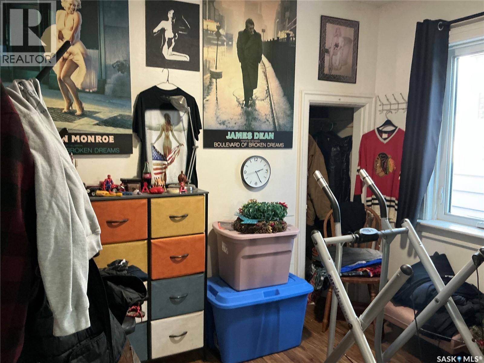 329 I Avenue S, Saskatoon, Saskatchewan  S7M 1Y1 - Photo 9 - SK021584