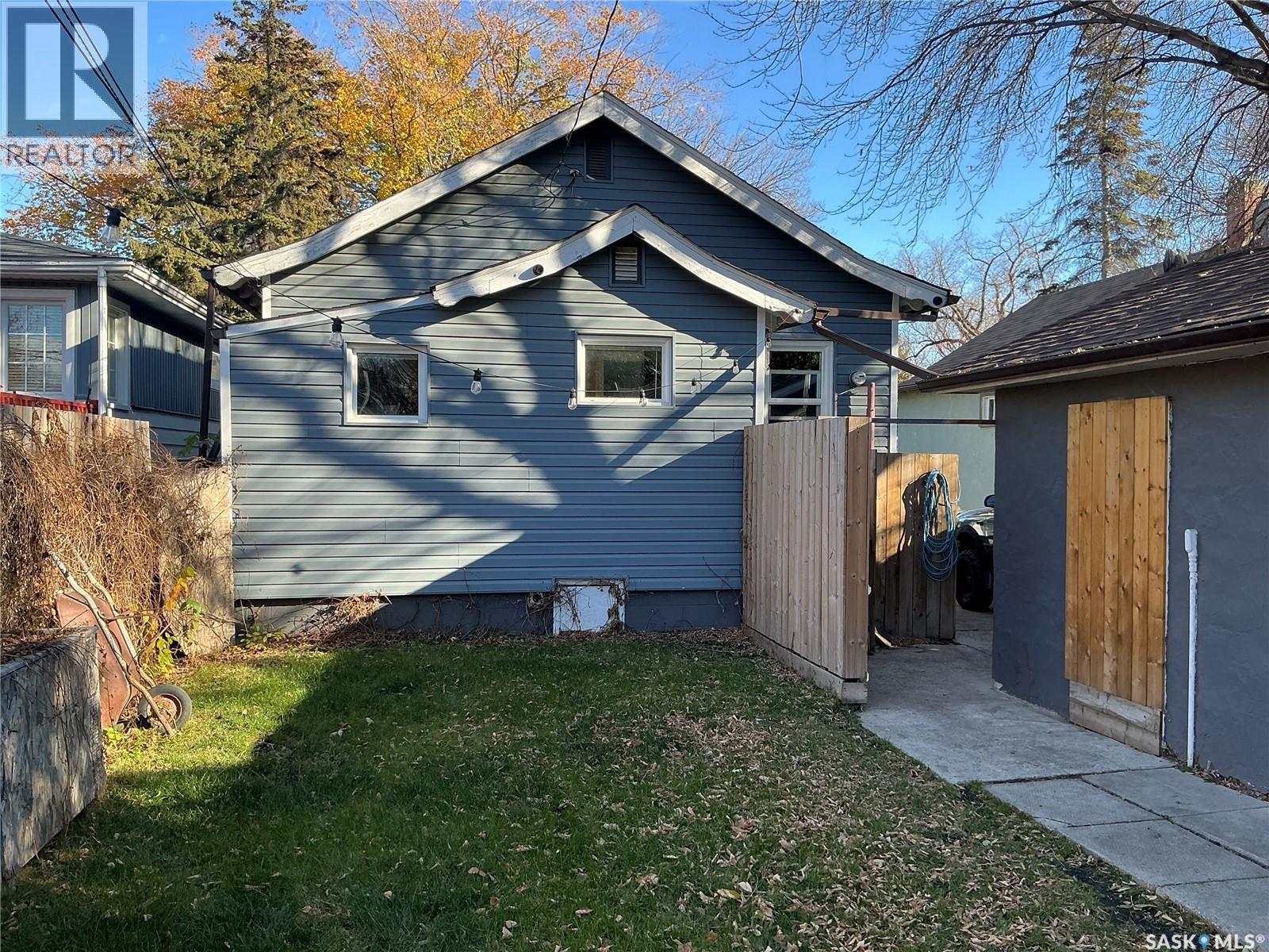 329 I Avenue S, Saskatoon, Saskatchewan  S7M 1Y1 - Photo 18 - SK021584