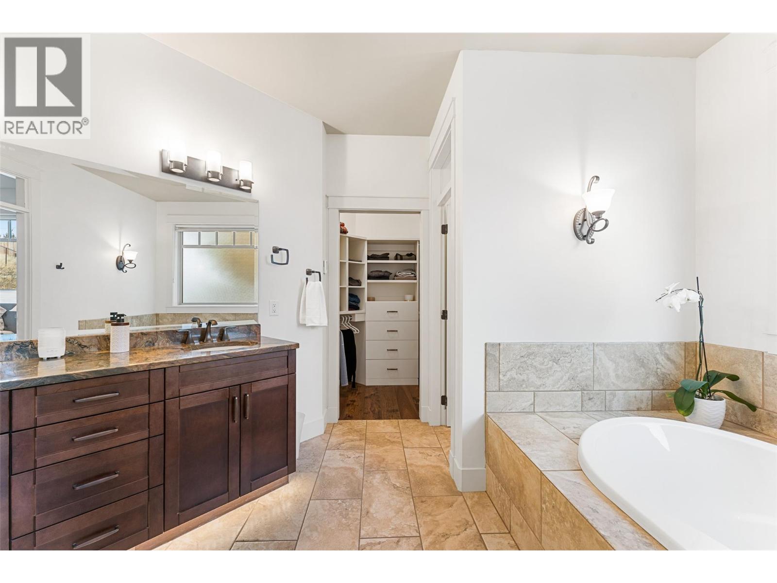 5090 Twinflower Crescent, Kelowna, British Columbia  V1W 5L8 - Photo 22 - 10356401