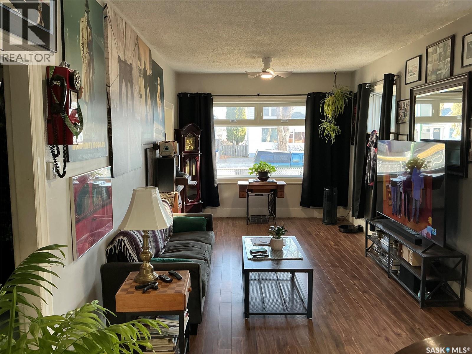 329 I Avenue S, Saskatoon, Saskatchewan  S7M 1Y1 - Photo 8 - SK021584